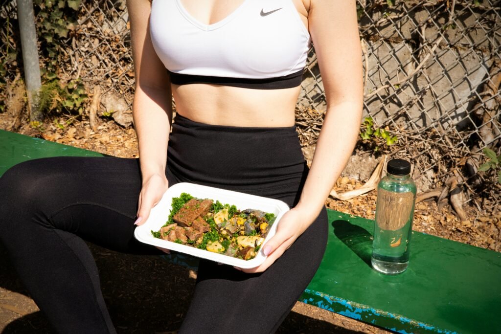 What should I eat before a workout