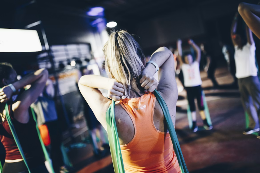 overhead band shoulder press home workout